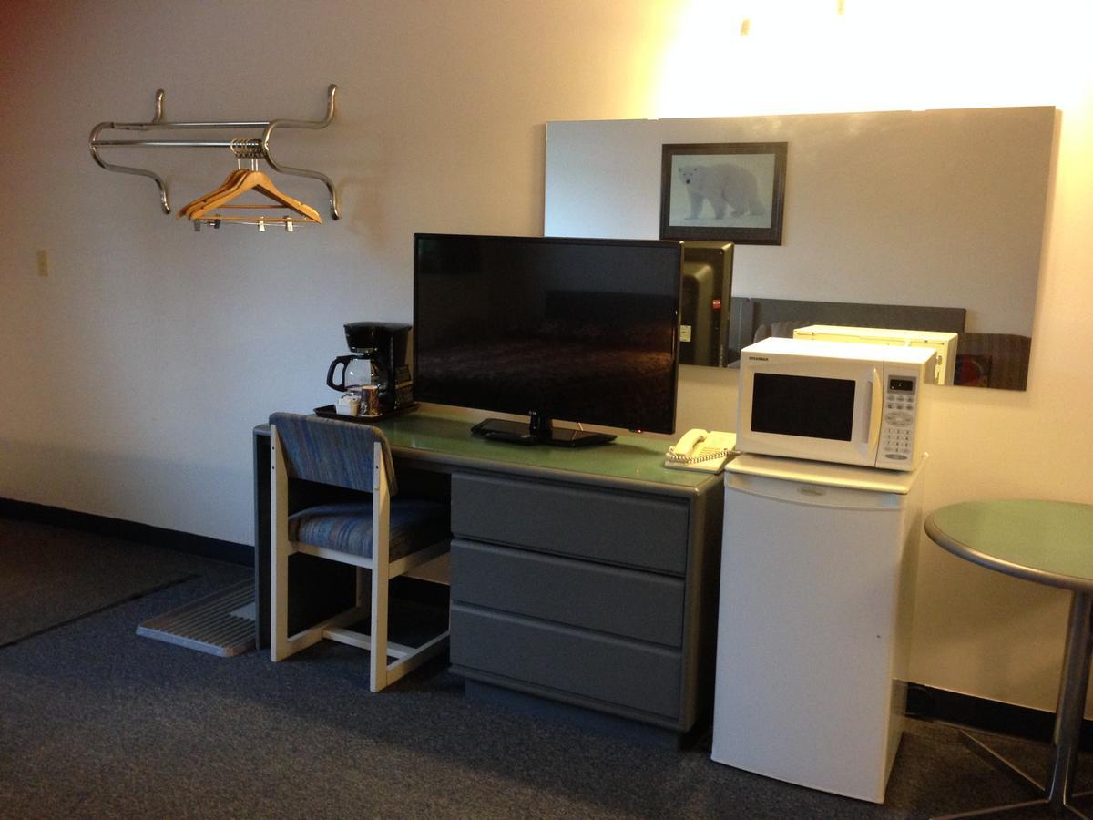 Plains Motor Inn Stettler Esterno foto
