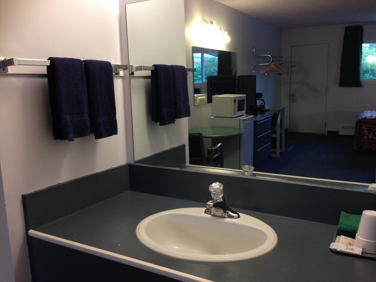 Plains Motor Inn Stettler Esterno foto