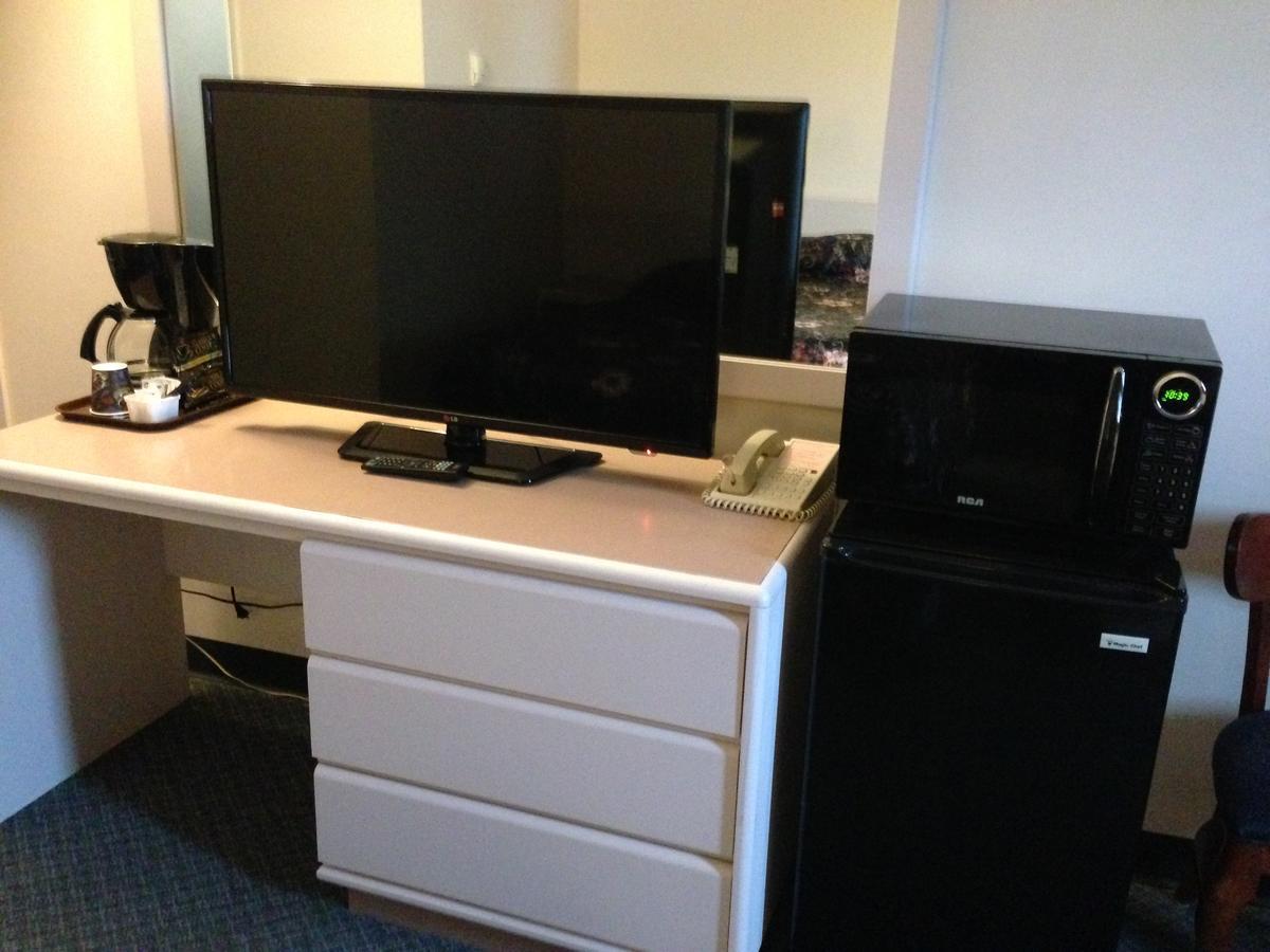 Plains Motor Inn Stettler Esterno foto