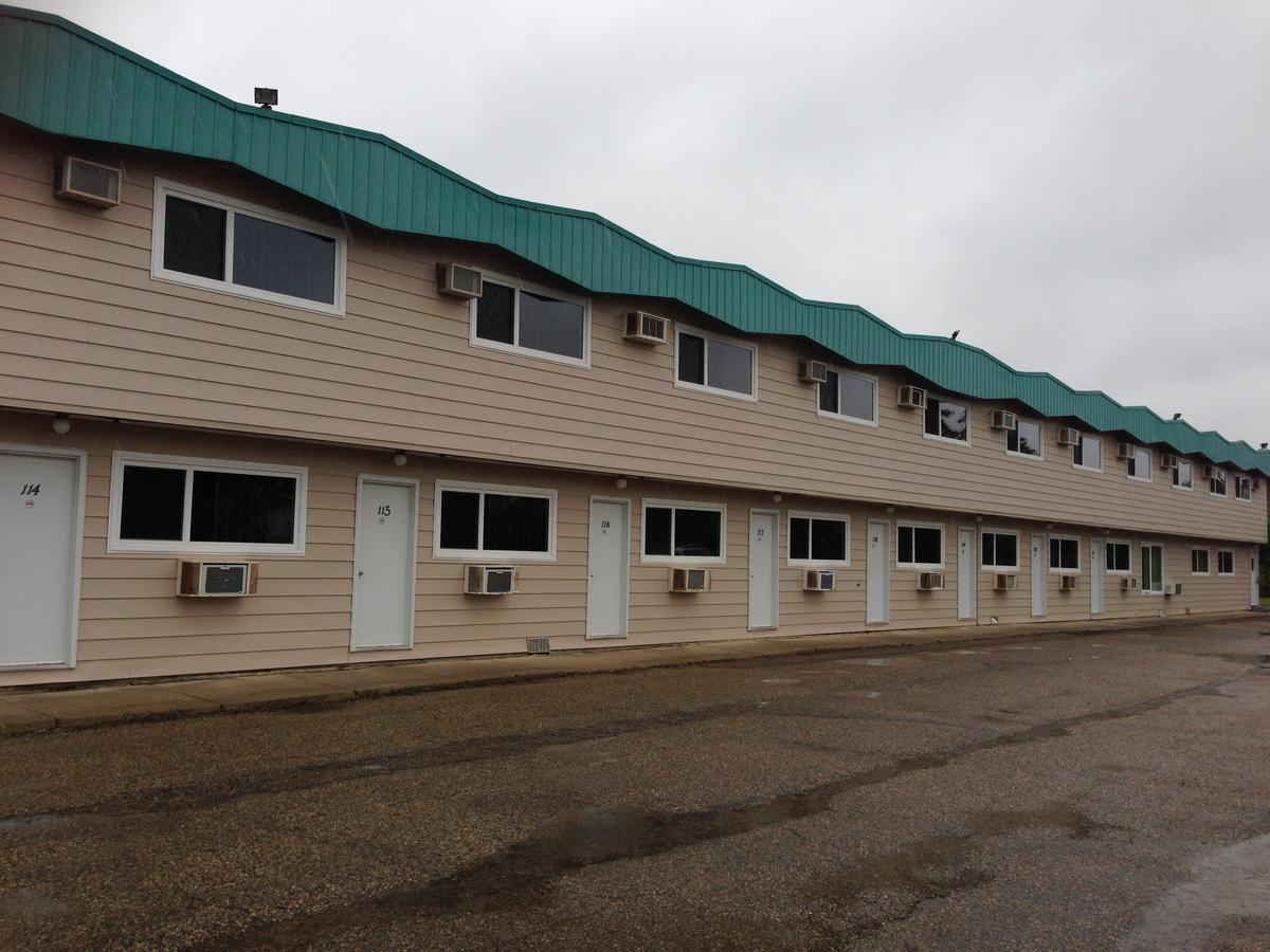 Plains Motor Inn Stettler Esterno foto