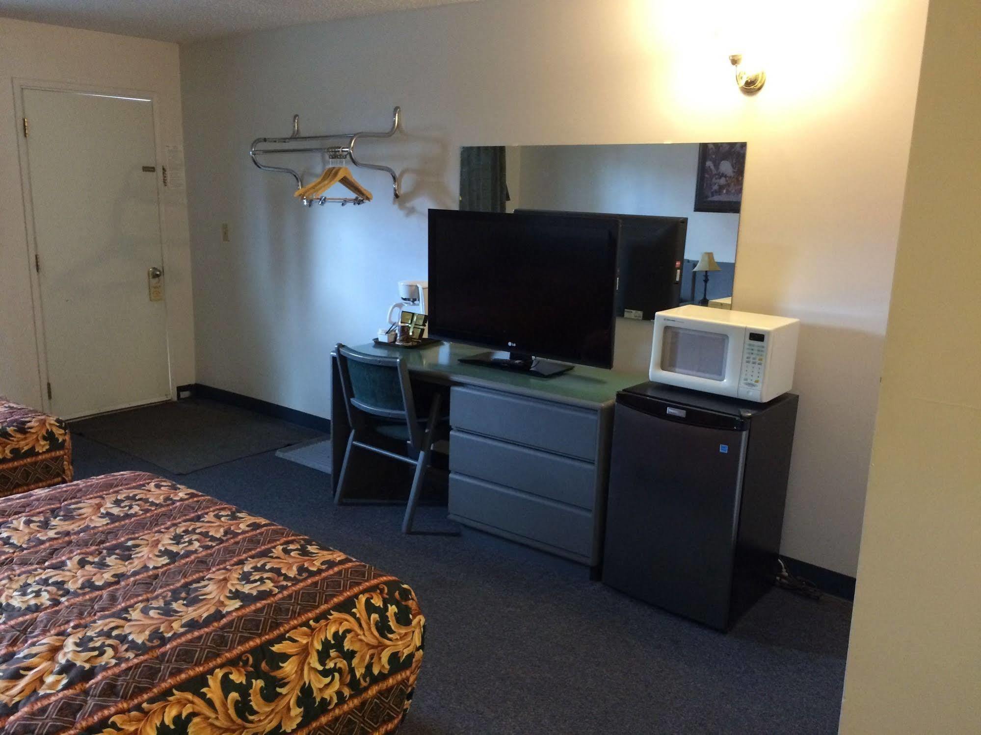 Plains Motor Inn Stettler Esterno foto